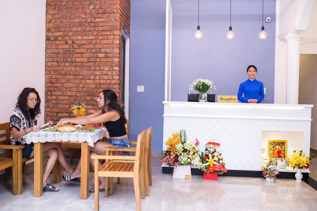 Shark Homestay Hue Bagian luar foto