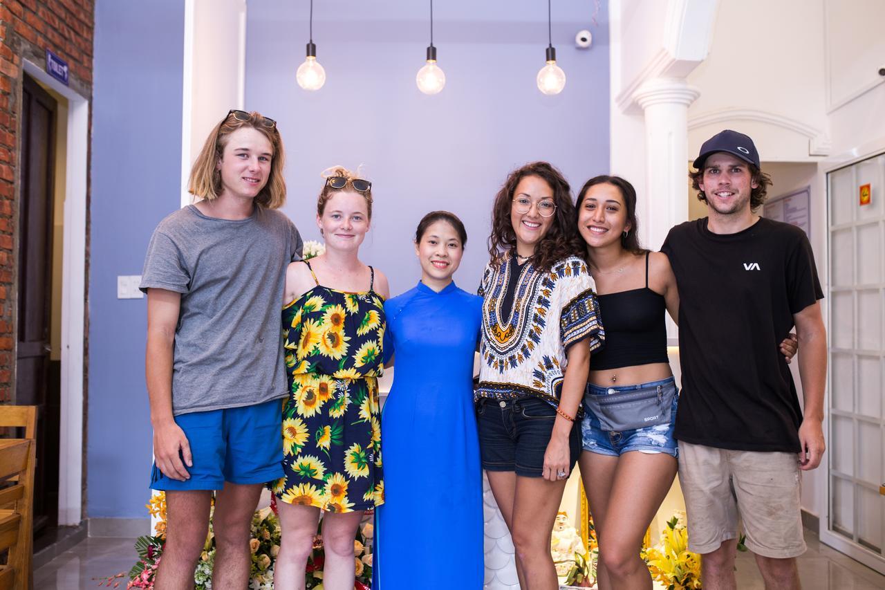 Shark Homestay Hue Bagian luar foto