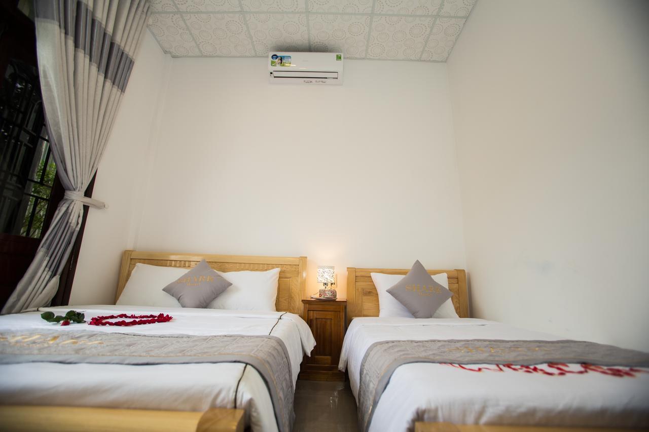 Shark Homestay Hue Bagian luar foto